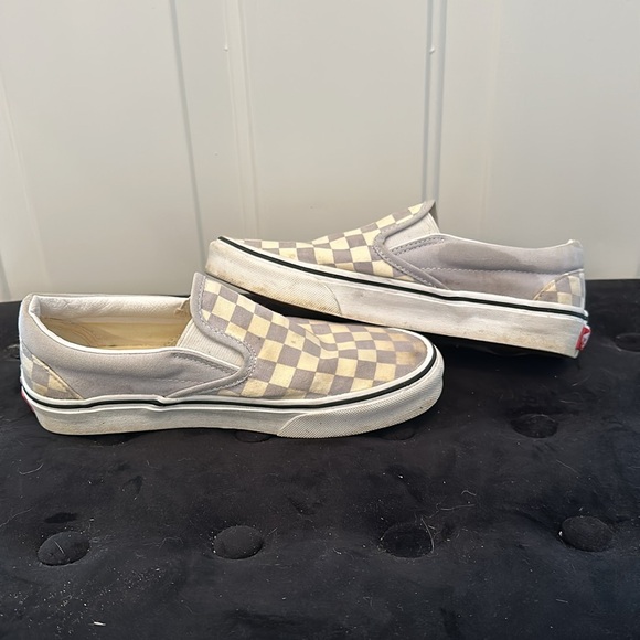 VANS Checkerboard Gray Dawn & True White Womens Slip-On Shoes - Picture 6 of 11